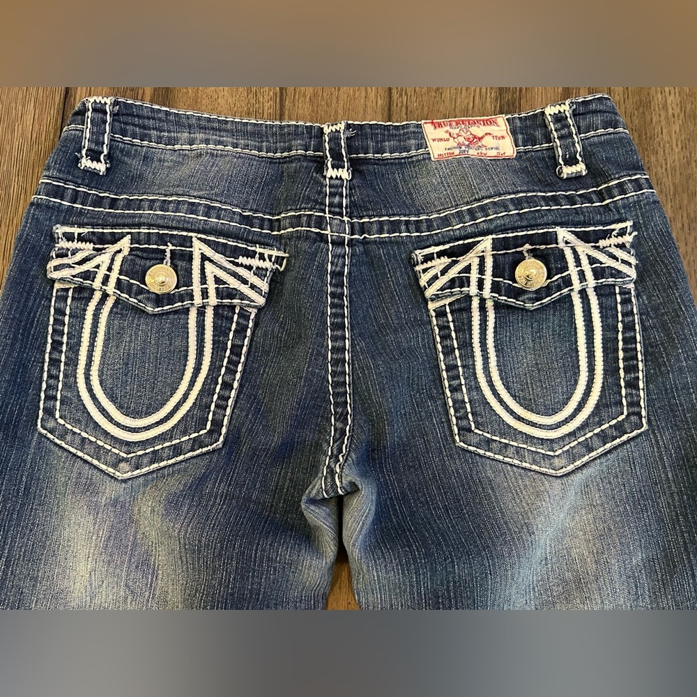 ❌❌SOLD❌❌True religion jeans size 32 LIKE NEW